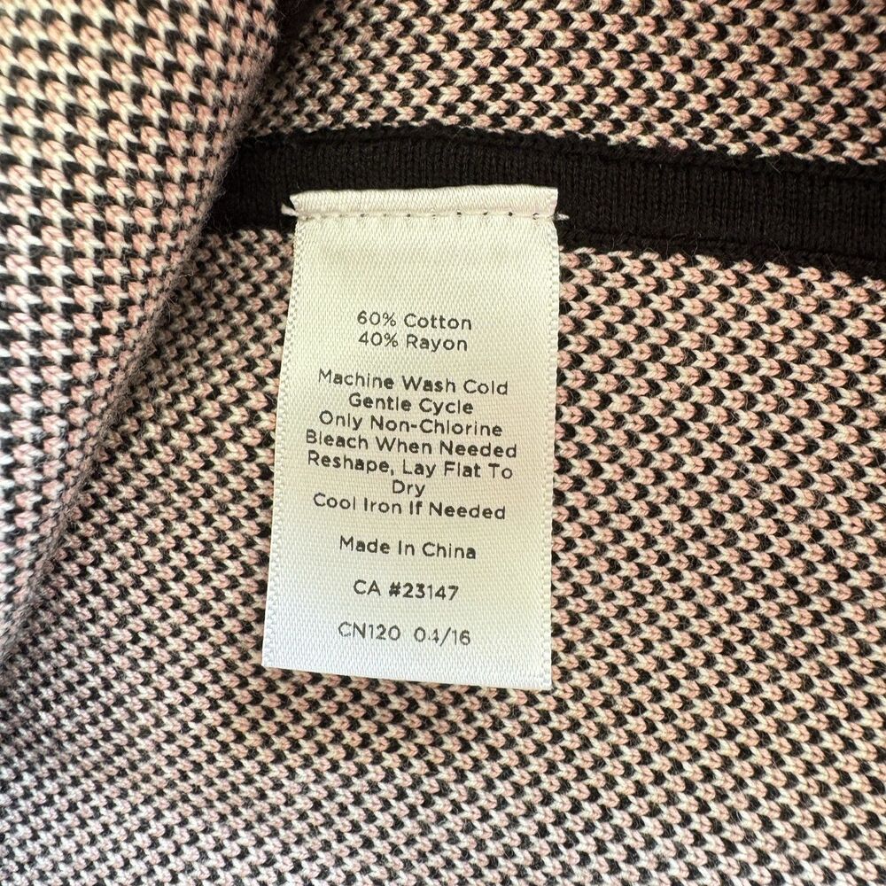 Talbots Size MEDIUM Pink White Herringbone Long Snap Button Cardigan - Picture 8 of 8